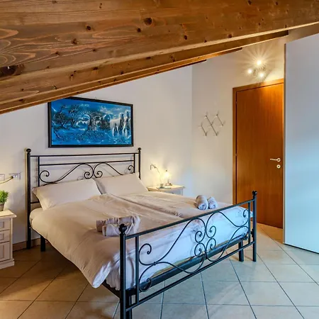 Apartman Cristina By Interhome Gravedona