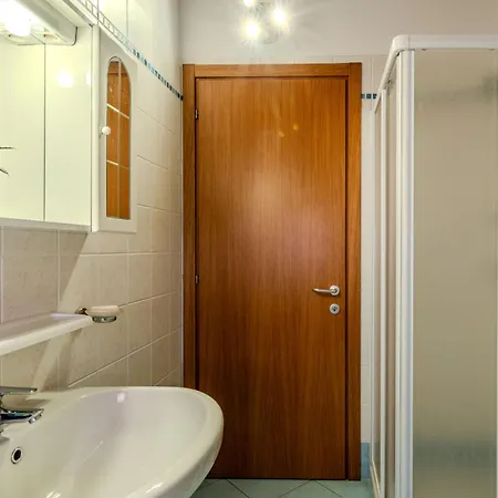 Cristina By Interhome Apartment Gravedona