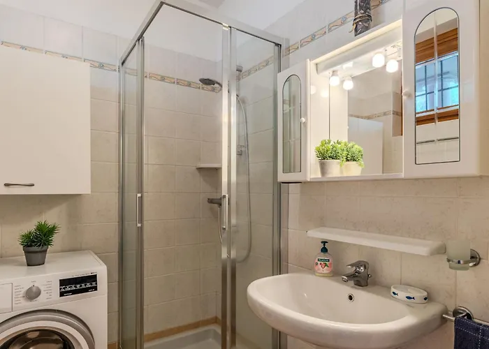 Daire Cristina By Interhome Gravedona